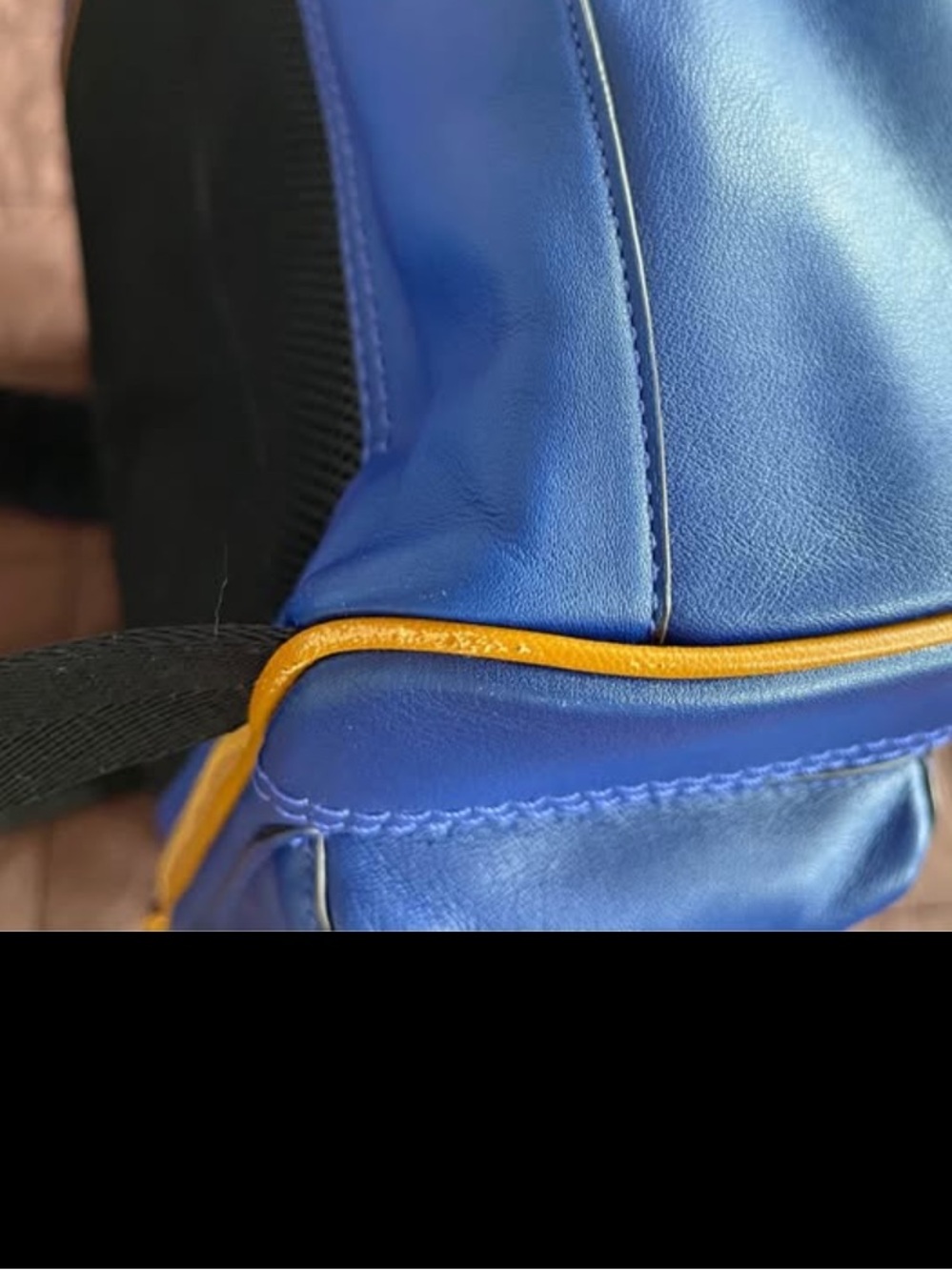 Coach Men’s Rivington Backpack - Picture 8 of 10
